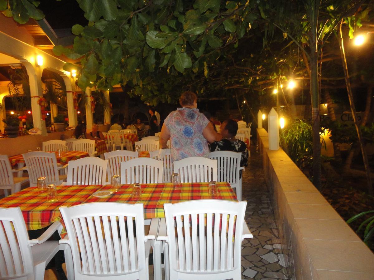 Sunset Bay Club All Inclusive Colihaut Exteriör bild